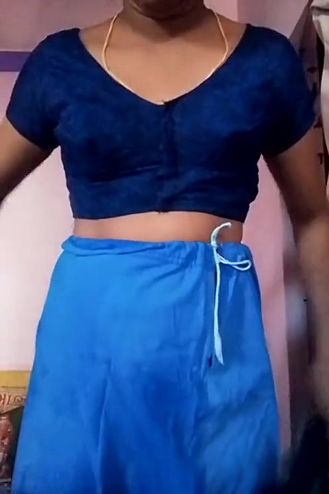 tamil wife swetha saree change