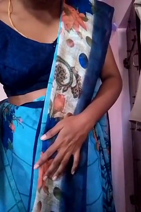 tamil wife swetha saree change