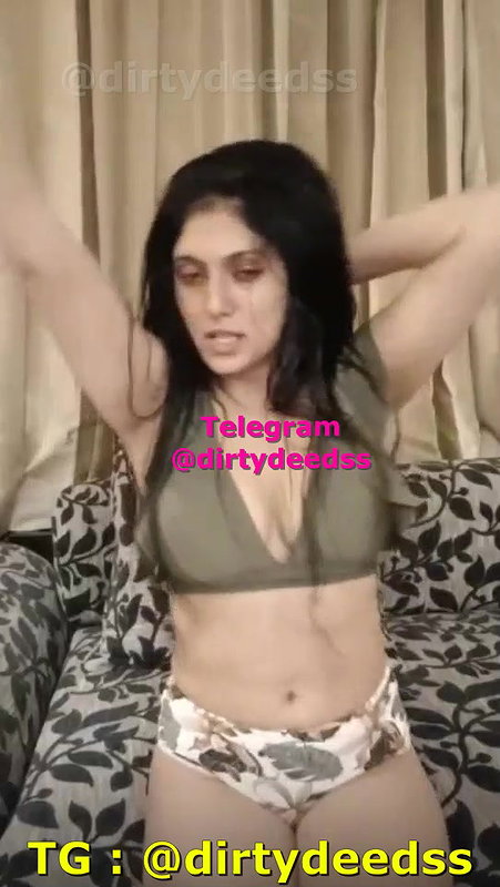 KRYSTAL LOVE 1 Tango Show