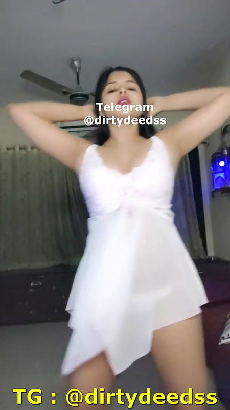 BABY DOLL 2 Tango Show