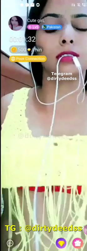 Cute Girl 121 – Premium Tango Show