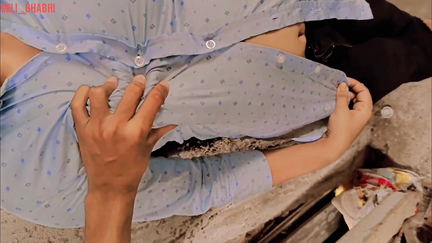 Desi Village Cute Stepbrother Stepsister’s Tight Pussy Fuck