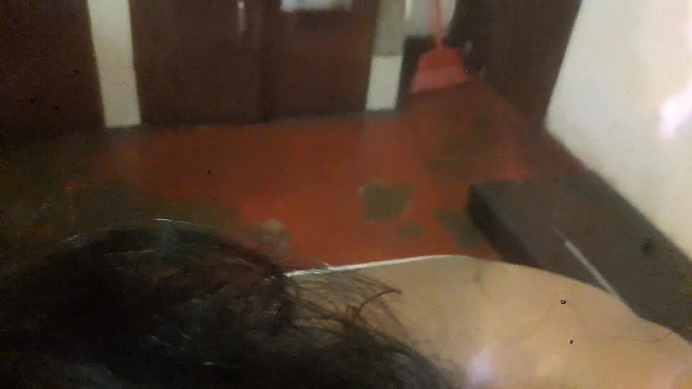 My Stepmother’s Beautician Came Looking for Cosmetics