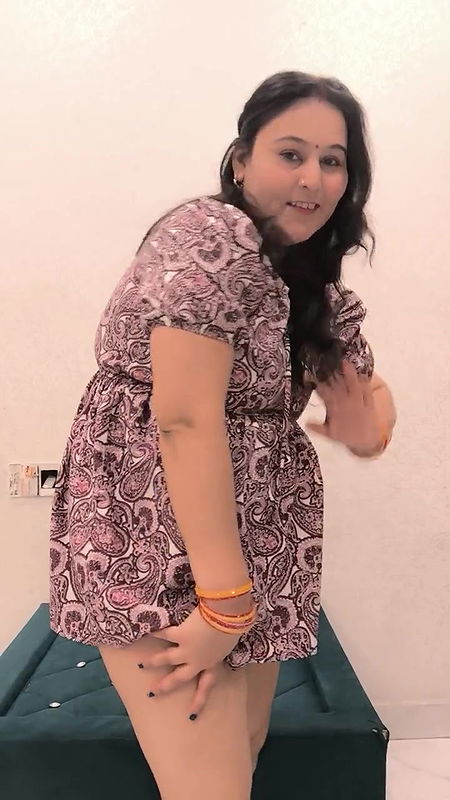 Puja Baby Play with Big Boobs Fingering Her Pussy