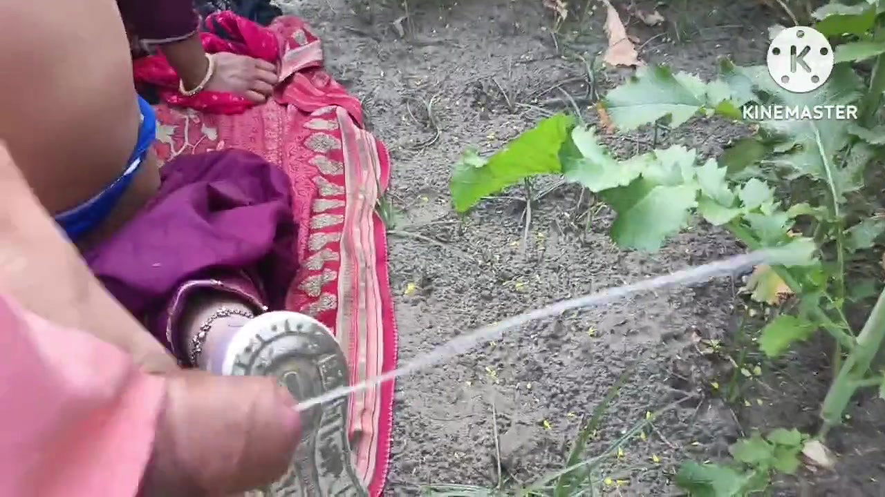 Punjabi Bhabhi Outdoor Sex. Bhabhi Fucked in Doggy Style in N Jungle