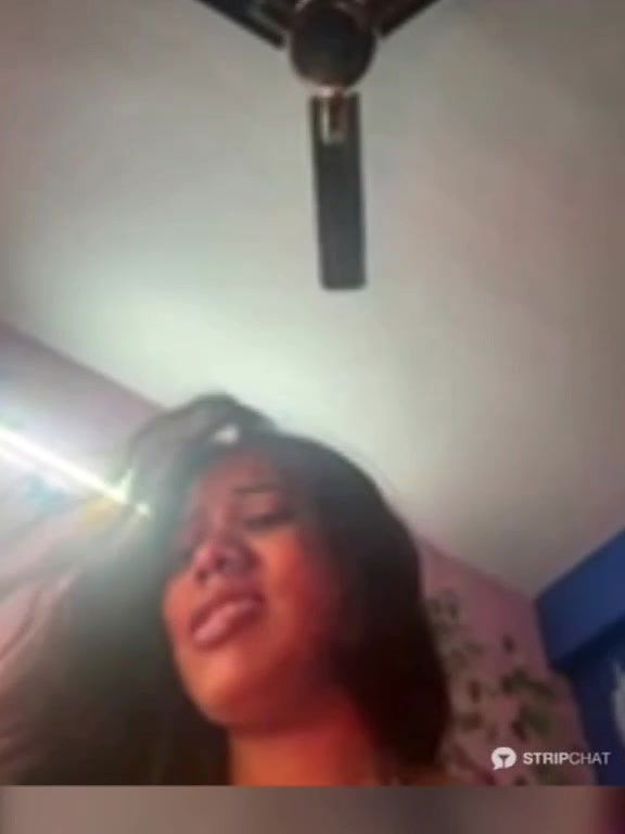 V-Hot-Sweti-stripchat-ticket-show