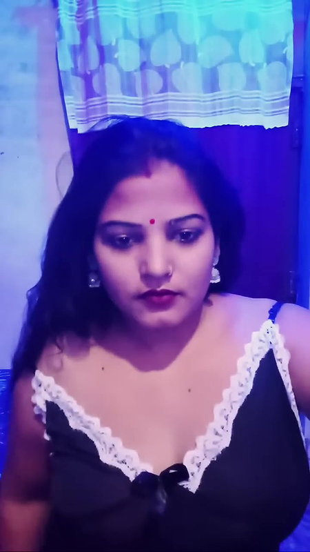 Youtuber Kiran rana 21