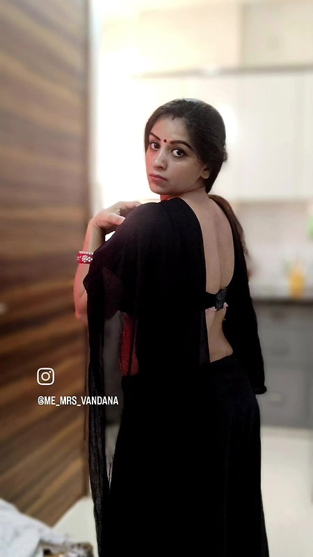 Youtuber Vandhana 2