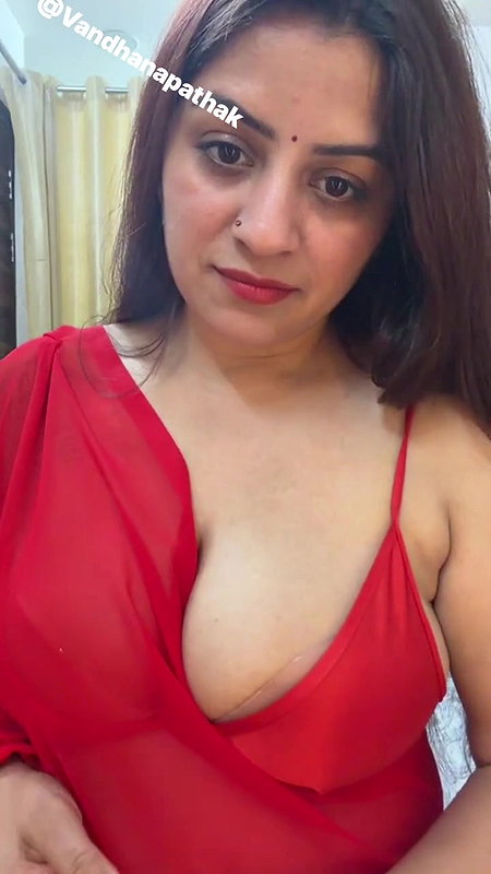 Youtuber Vandhana 20