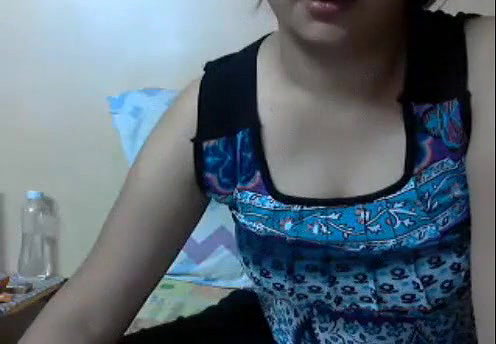 chubby indian ass show