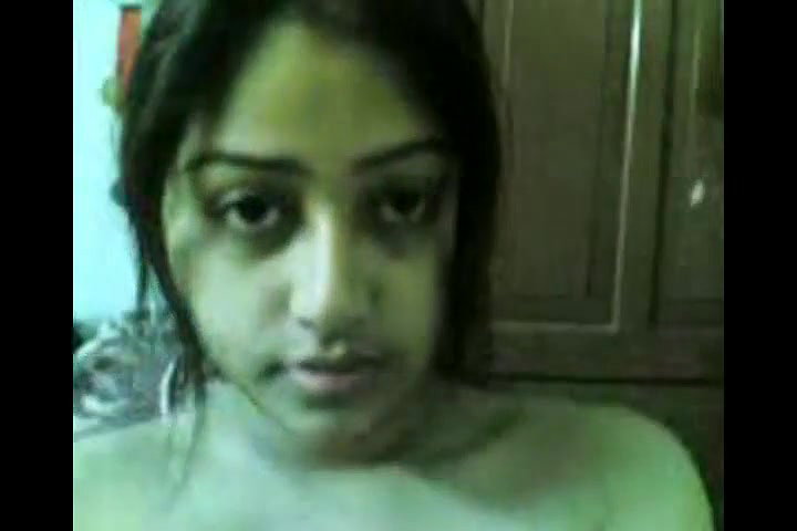 cute desi babe kay mast juicy doodh