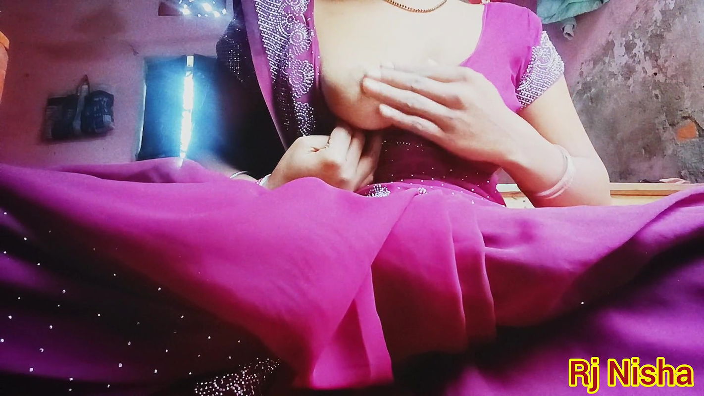 Biggest Pusssy in Indian Women Masterbate by Fingering Part 1