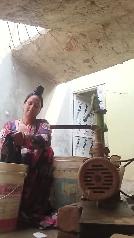 Youtuber Sri Gorakpriya yadav  52