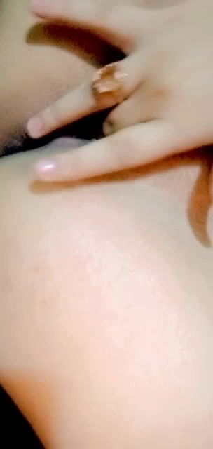 Beautiful Bengali Girl Removing Dress Showing Nude Fingering On VC 5 CLIPS3