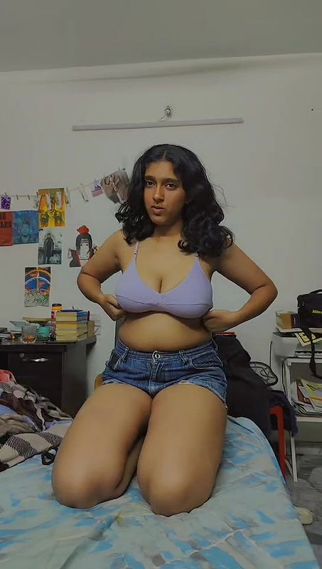 Beautiful Desi College GF Nude Enjoying By BF 7 VIDEOS 4