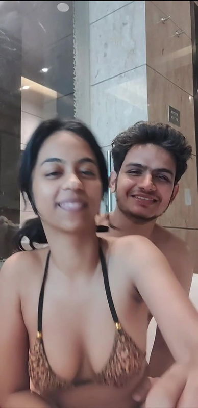 Beautiful Desi Girlfriend Nude Enjoyed By BF 3 VIDEOS 3