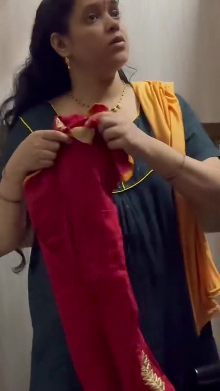 Innocent Desi Mom Applying Medicine On Son Hard COCK4 VIDEO4