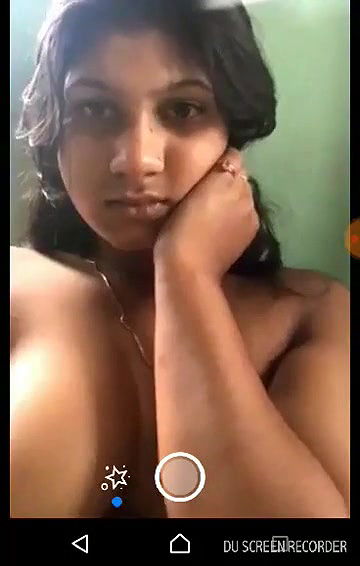 Shy Girl Exposes Nude with Face Unwillingly – BF Promises to delete video 22