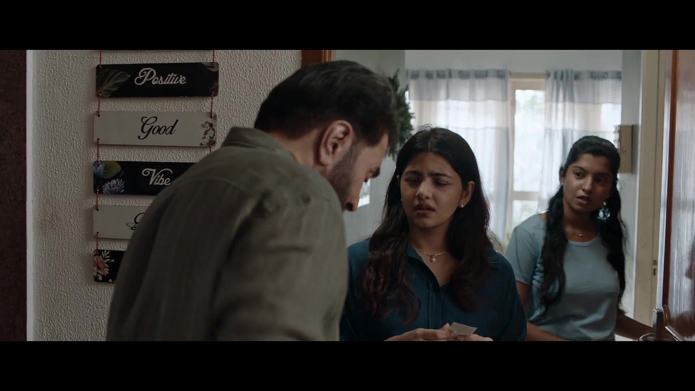 Wafa Khatheeja Hot Boobs Shaking Seduction Scene-Dominic and the Ladies Purse 20252