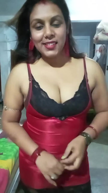 Youtuber Madumitha mandal 14