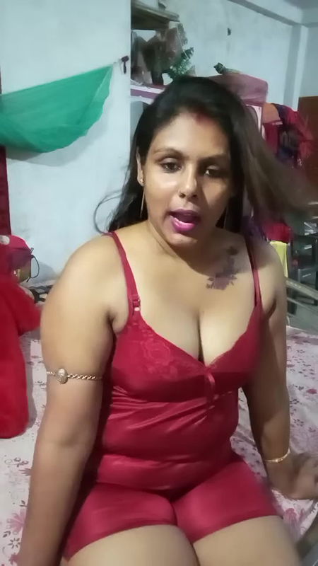 Youtuber Madumitha mandal 16