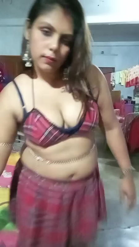 Youtuber Madumitha mandal 17