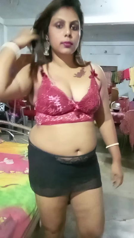 Youtuber Madumitha mandal 19