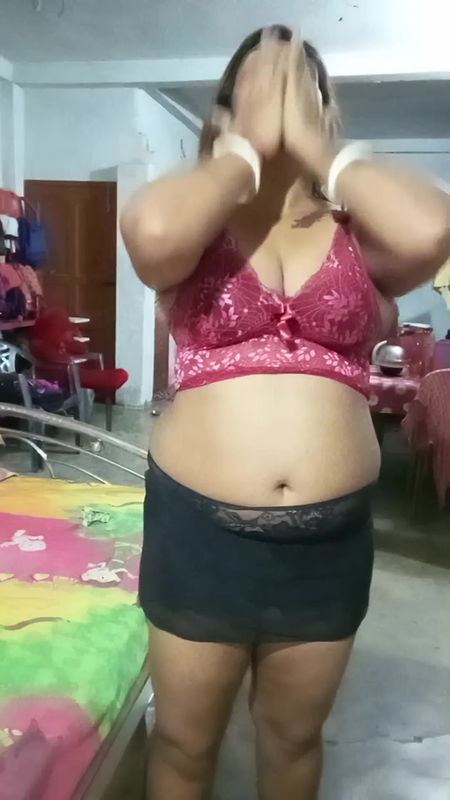 Youtuber Madumitha mandal 19