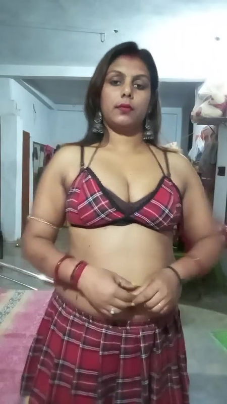Youtuber Madumitha mandal 22