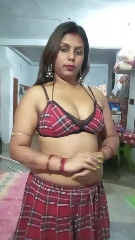 Youtuber Madumitha mandal 23