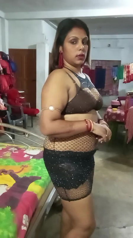 Youtuber Madumitha mandal 30