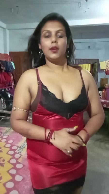 Youtuber Madumitha mandal 32