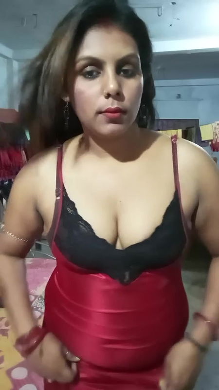 Youtuber Madumitha mandal 32