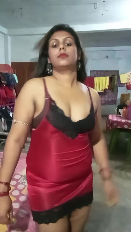 Youtuber Madumitha mandal 32