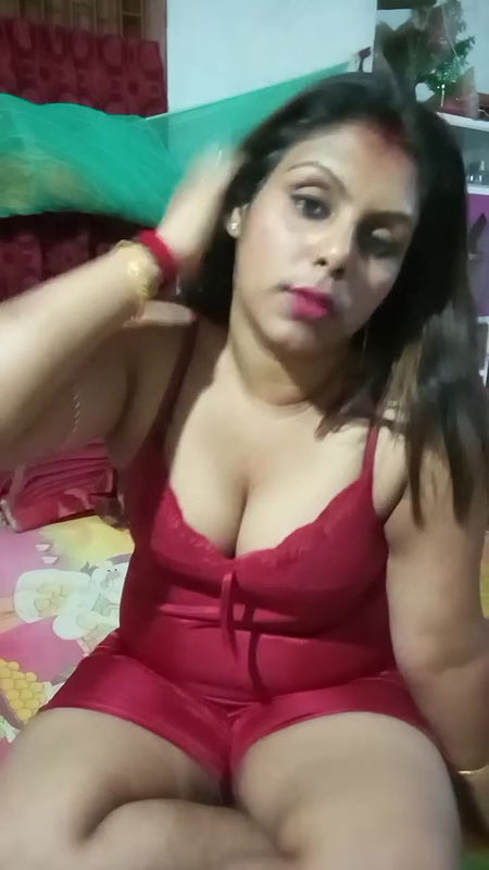 Youtuber Madumitha mandal 34