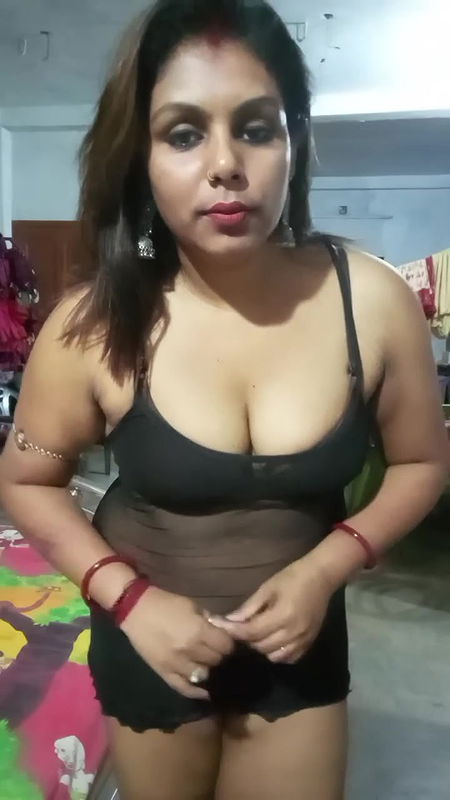 Youtuber Madumitha mandal 38