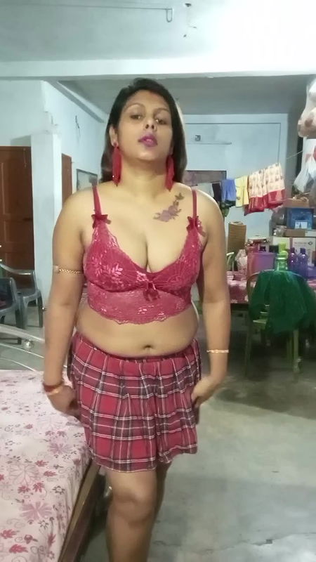 Youtuber Madumitha mandal 39