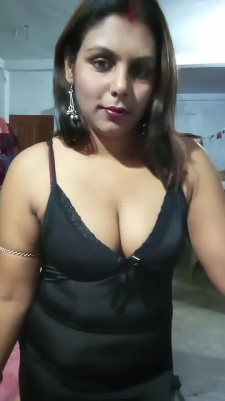 Youtuber Madumitha mandal 42