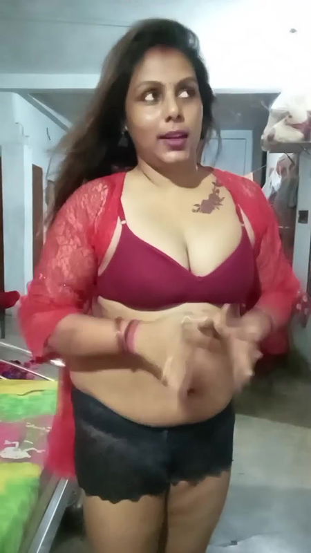 Youtuber Madumitha mandal 50