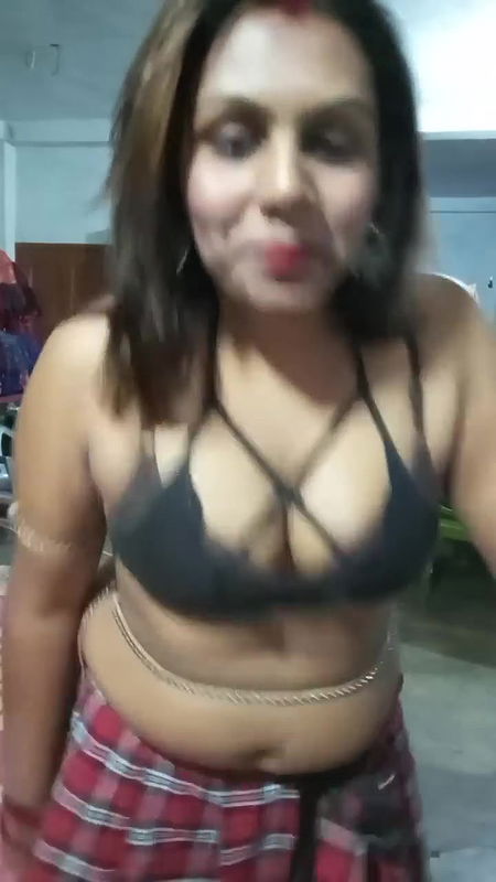 Youtuber Madumitha mandal 55