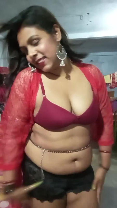 Youtuber Madumitha mandal 57