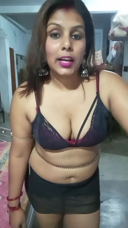 Youtuber Madumitha mandal 62