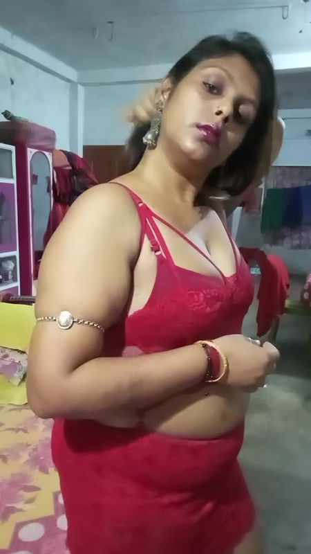 Youtuber Madumitha mandal 9