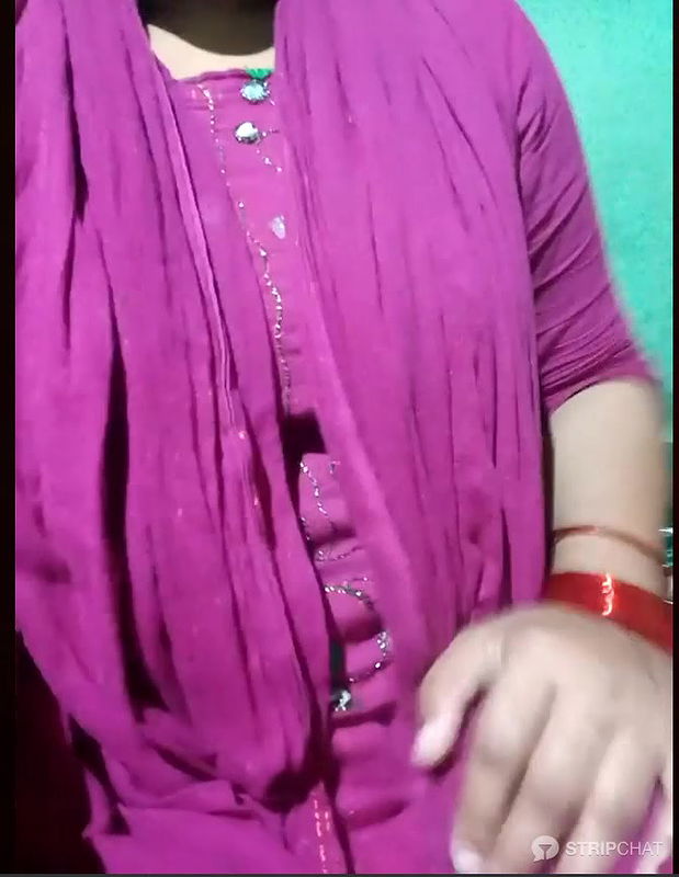 Kabhita-bhabhi-stripchat-ticket-show