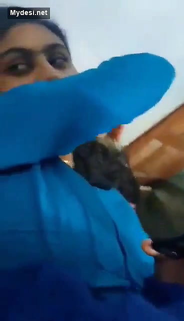 Beautiful Bangl Cllgrl Playing in MOb While client fking her shvd Puzzy(1)