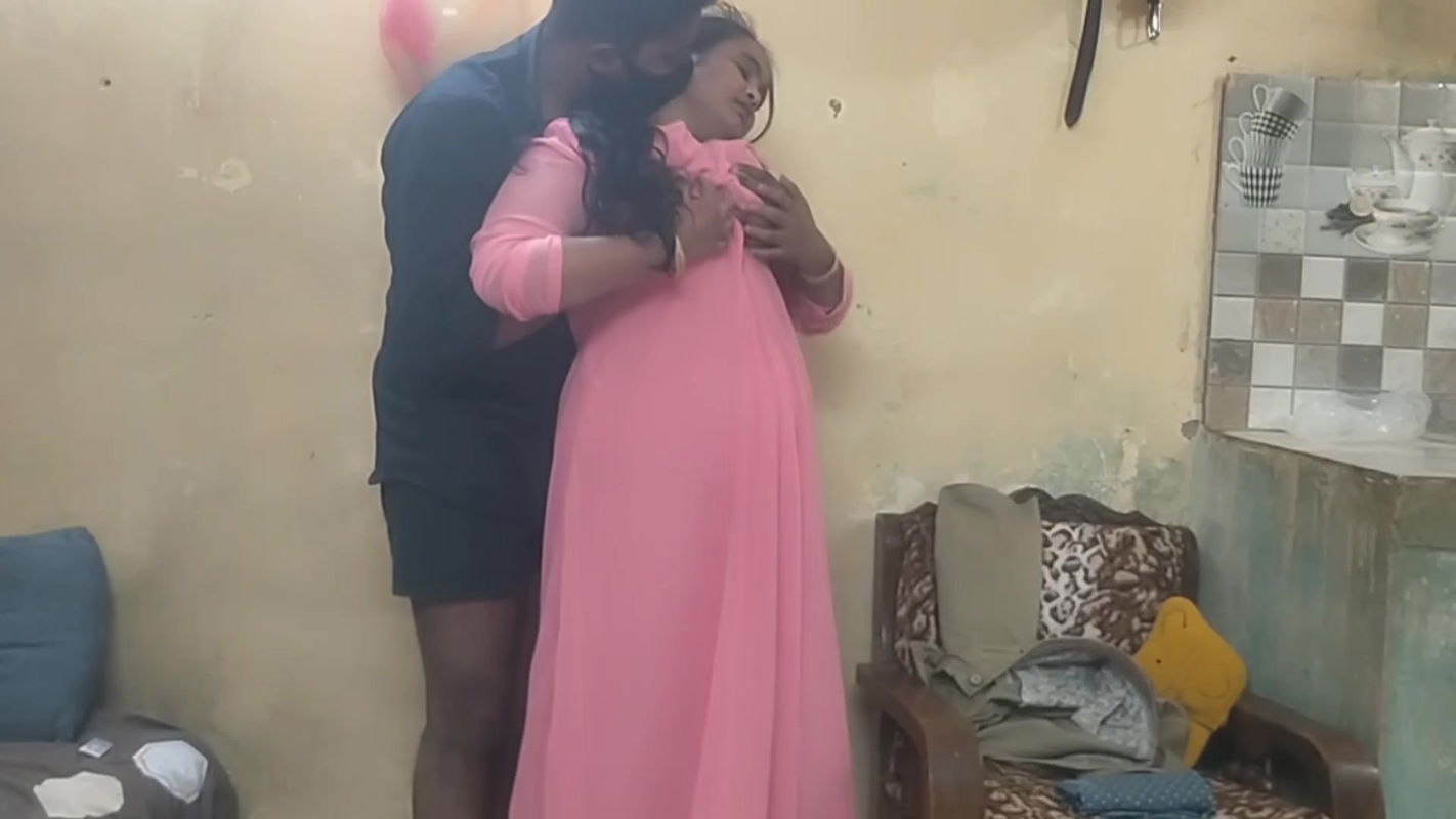 Sexy Indian Chubby Bhabhi in See-through Pink Gown – Massive Ass & Curvy Body Reveal