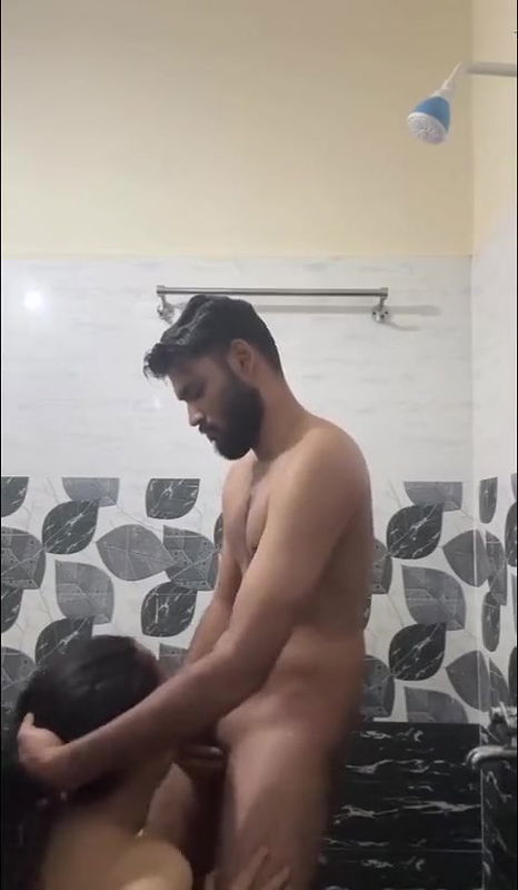 Part 3. Desi Girl Romance with Her Boyfriend in Bathroom