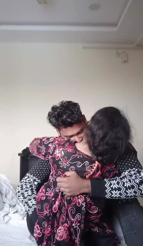 Indian Desi Girl Sex with Her College Friend