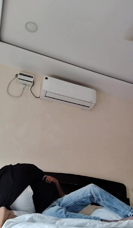 Indian Desi Girl with Her Step Brother Go Viral feat Sapnashah00