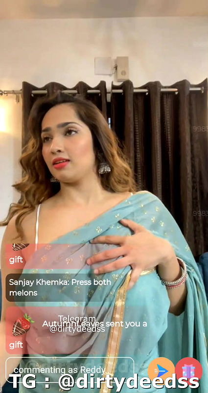 ADITI MISTRY – SAREE LIVE